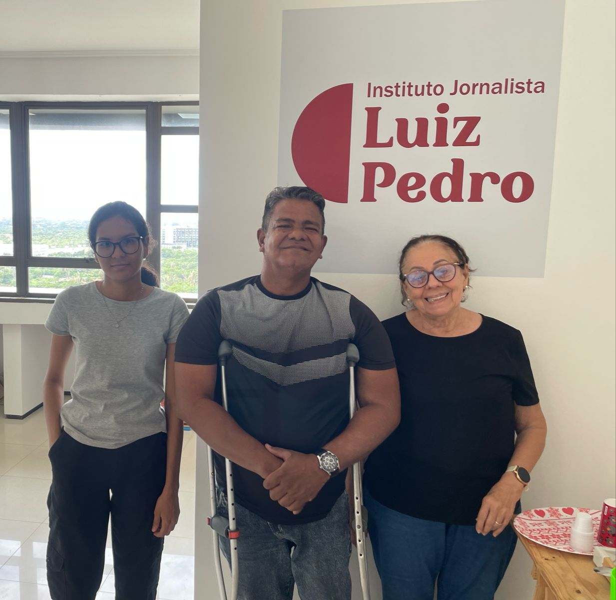Instituto Luiz Pedro fortalece laços com o Quilombo Andirobal em reunião com liderança da comunidade do Cajueiro